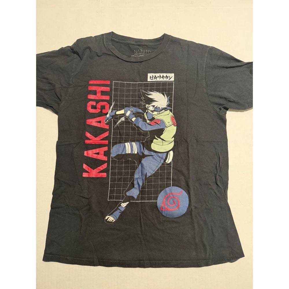 Kakashi, anime, Naruto Black tee, men's Medium T-shirt